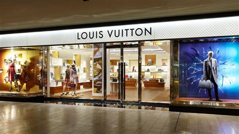 louis vuitton in sawgrass mall|louis vuitton store locations.